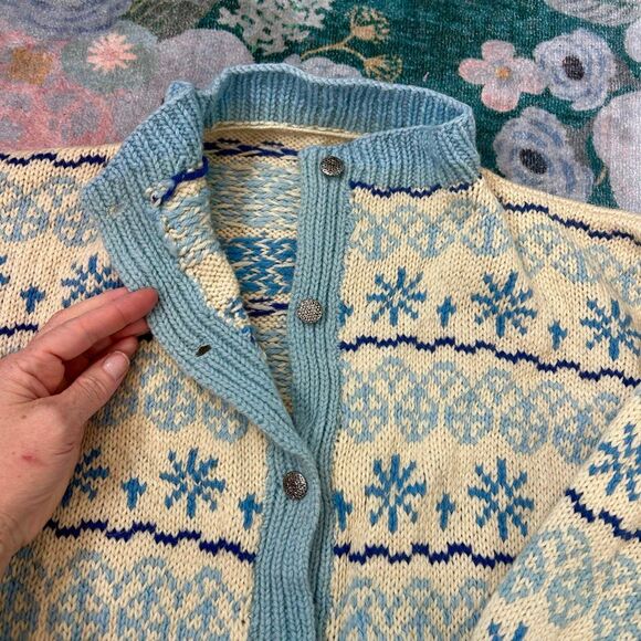 Handmade Wool Cardigan Sweater Womens Cream Blue Fair Isle Knit Scotland Nordic - Picture 12 of 16